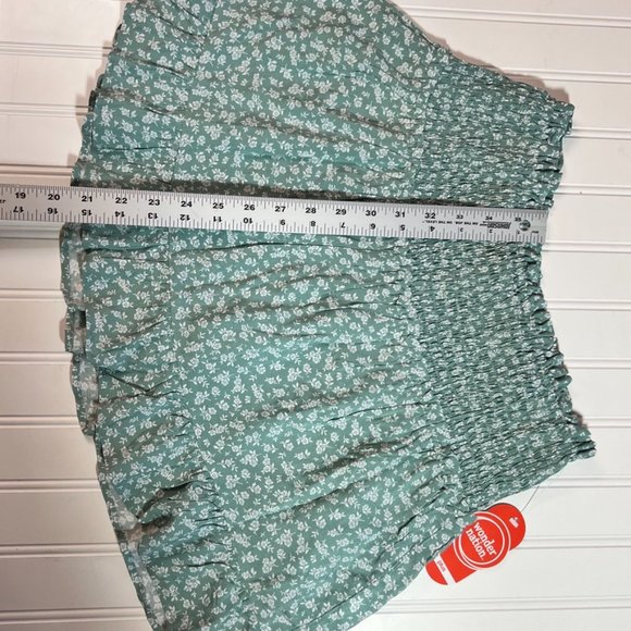 Green Floral Girls Skorts L 10/12 Plus NWT - Picture 3 of 9